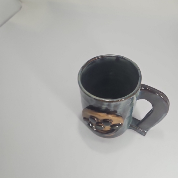 Signed Art Pottery Smiley Face Glazed Mug - Picture 2 of 8